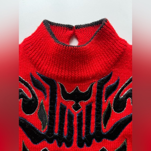 Collectors item. 80s rare Kansai Yamamoto red batwing wool sweater. Sz M - Picture 12 of 13